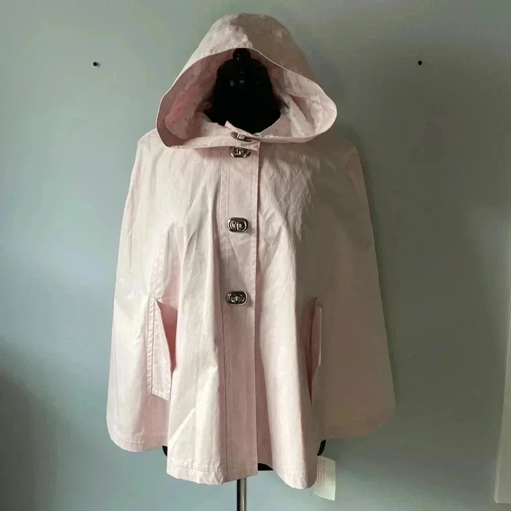 Edward An  | Poncho
